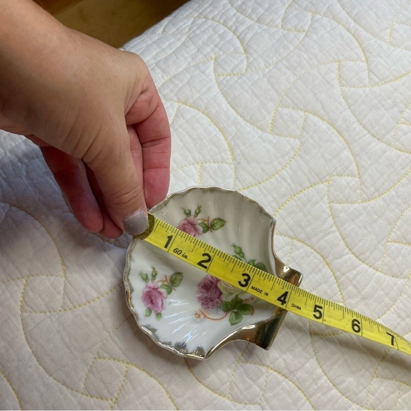 Vintage Berkshire China Shell Shaped Small Dish, Decor - Picture 7 of 8